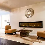 Palace Modern Hotel At The Plaza